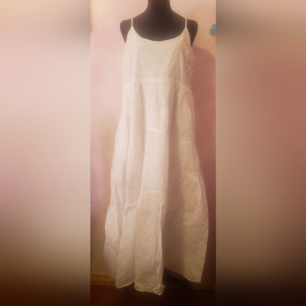 Club Monaco White Flowy Dress